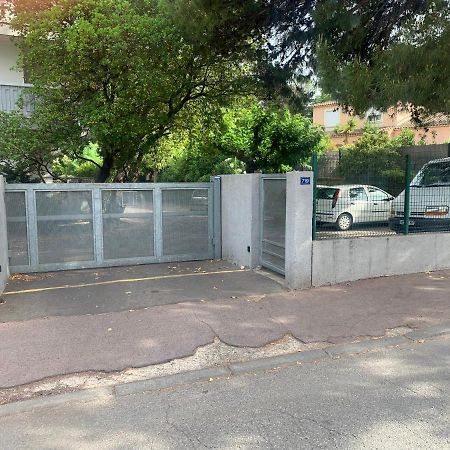 Appartement En Residence Climatise Avec Parking Montpellier Luaran gambar