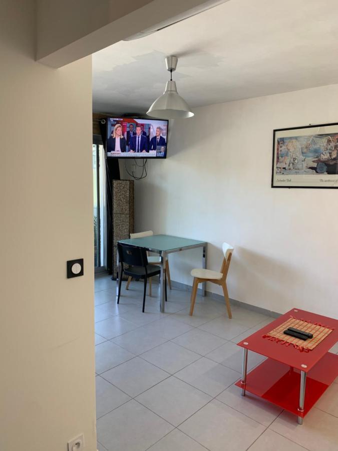 Appartement En Residence Climatise Avec Parking Montpellier Luaran gambar